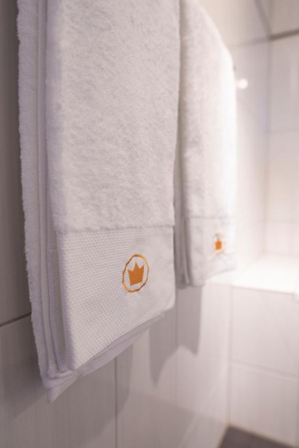 Swiss Hotel La Couronne อาวองช์ ภายนอก รูปภาพ