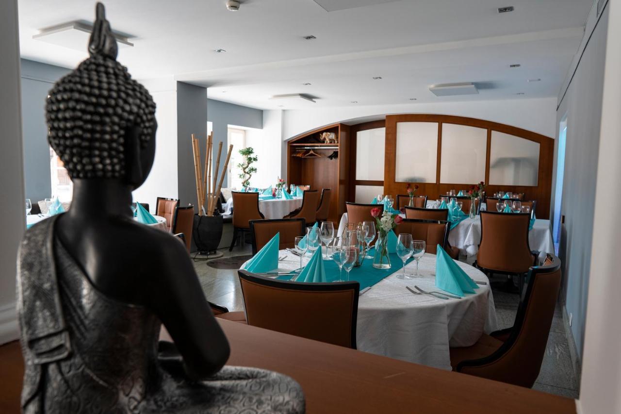 Swiss Hotel La Couronne อาวองช์ ภายนอก รูปภาพ