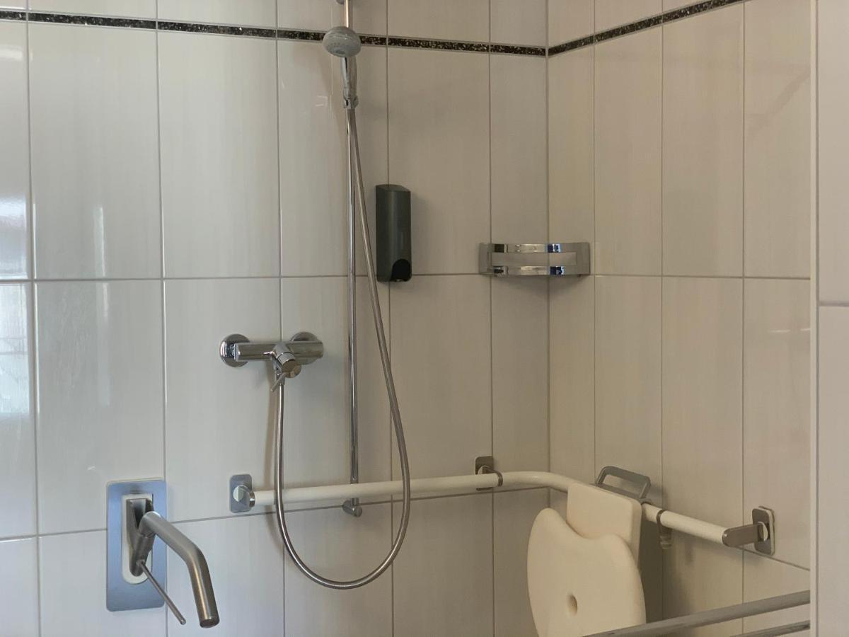 Swiss Hotel La Couronne อาวองช์ ห้อง รูปภาพ