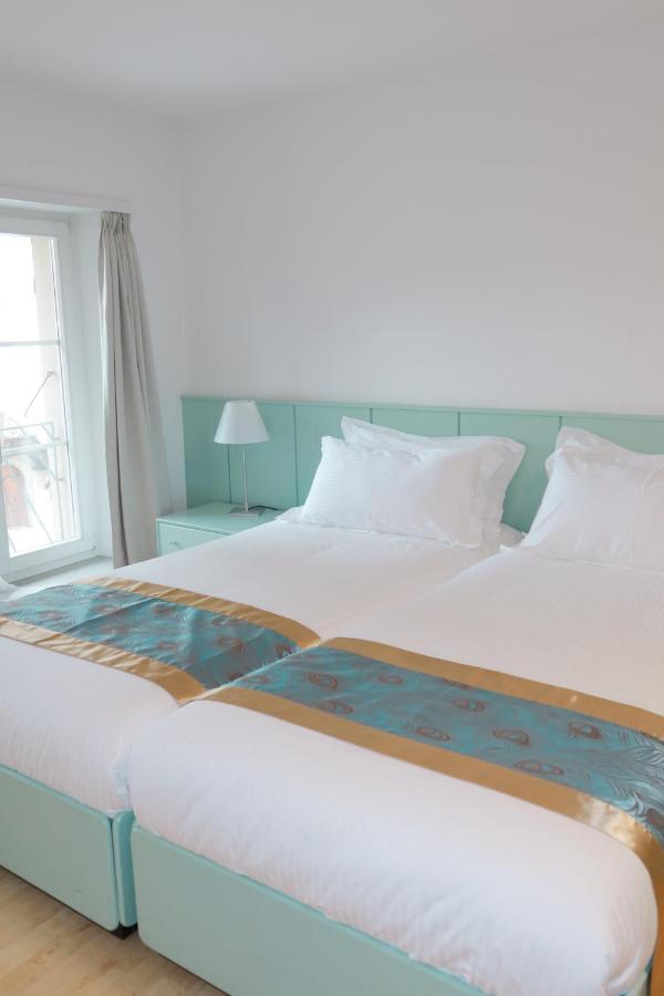 Swiss Hotel La Couronne อาวองช์ ภายนอก รูปภาพ