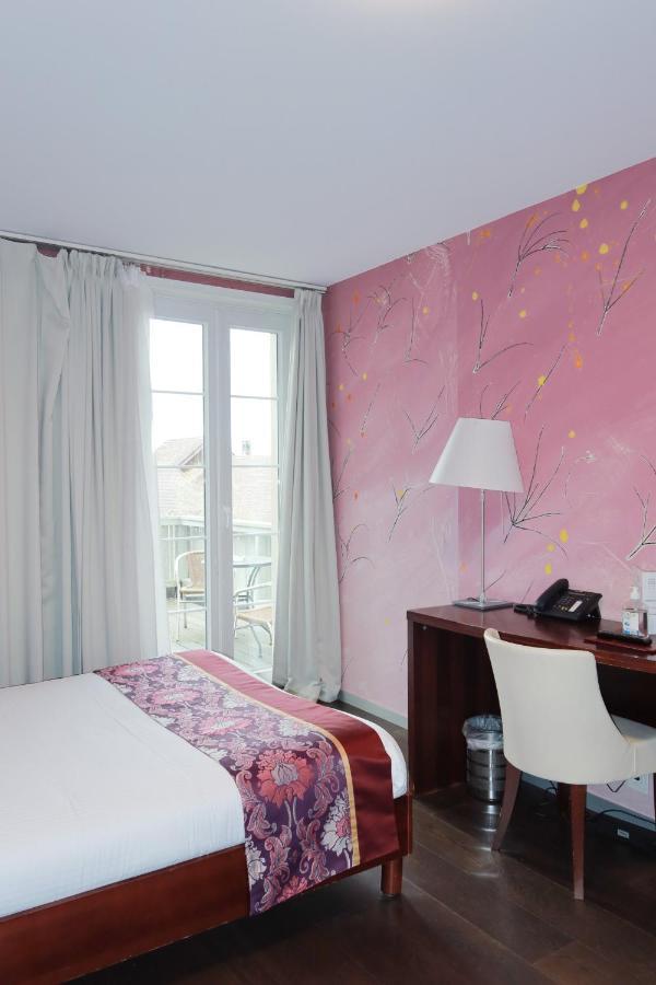 Swiss Hotel La Couronne อาวองช์ ภายนอก รูปภาพ